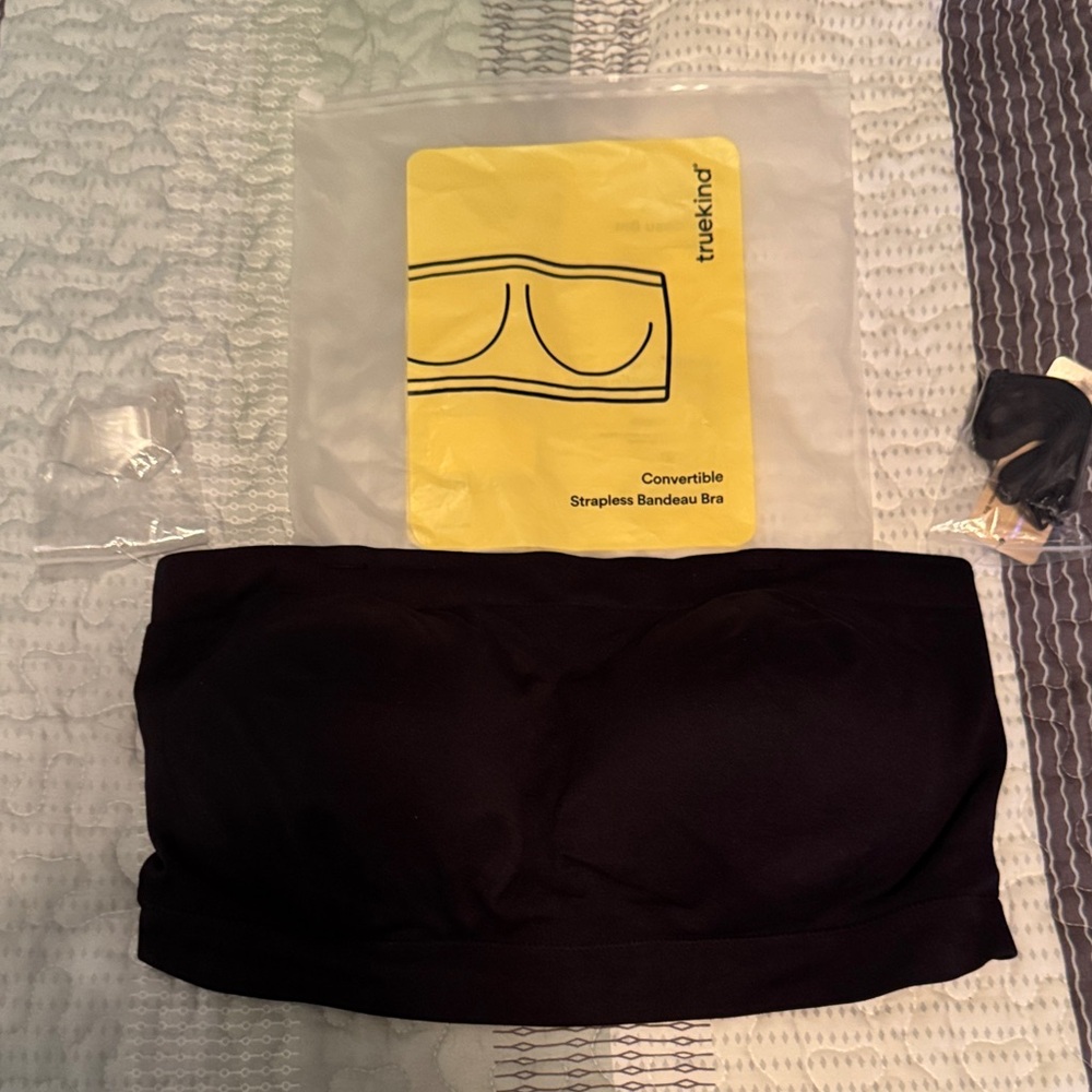 Truekind Black Convertible Strapless Bandeau Bra